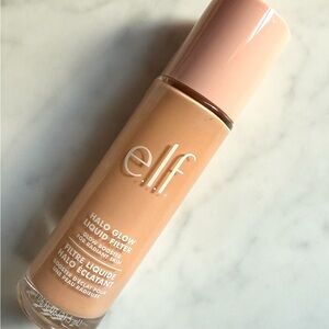 Elf Halo Glow Liquid Filter - Shade 3